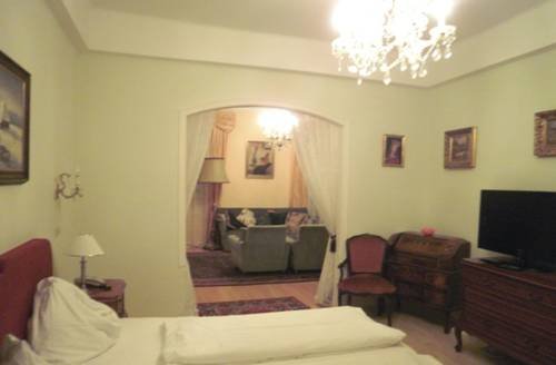 Stadthotel Restaurant Auerhahn — Voecklabruck — photo 2