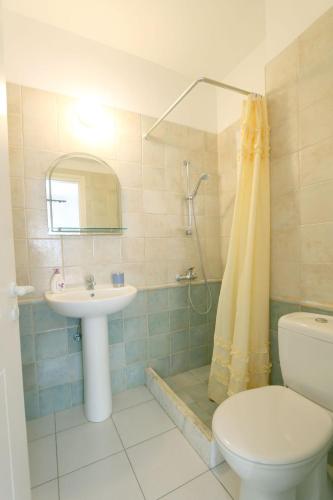 Victor Apartment