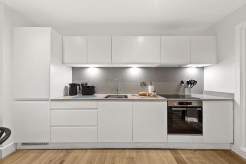Atlas House Eight