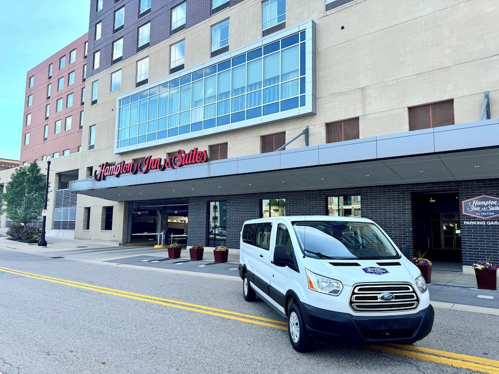 Hampton Inn & Suites Grand Rapids Downtown - featured photo