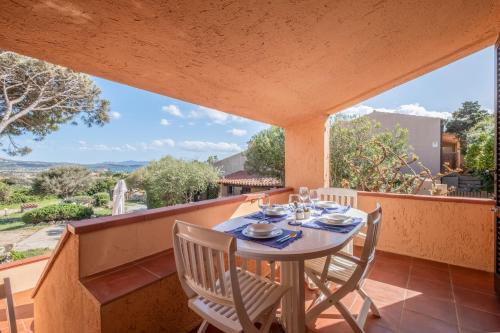 Spiaggia&Mare a 3minuti Villetta Vista Mare in La Maddalena, Italy