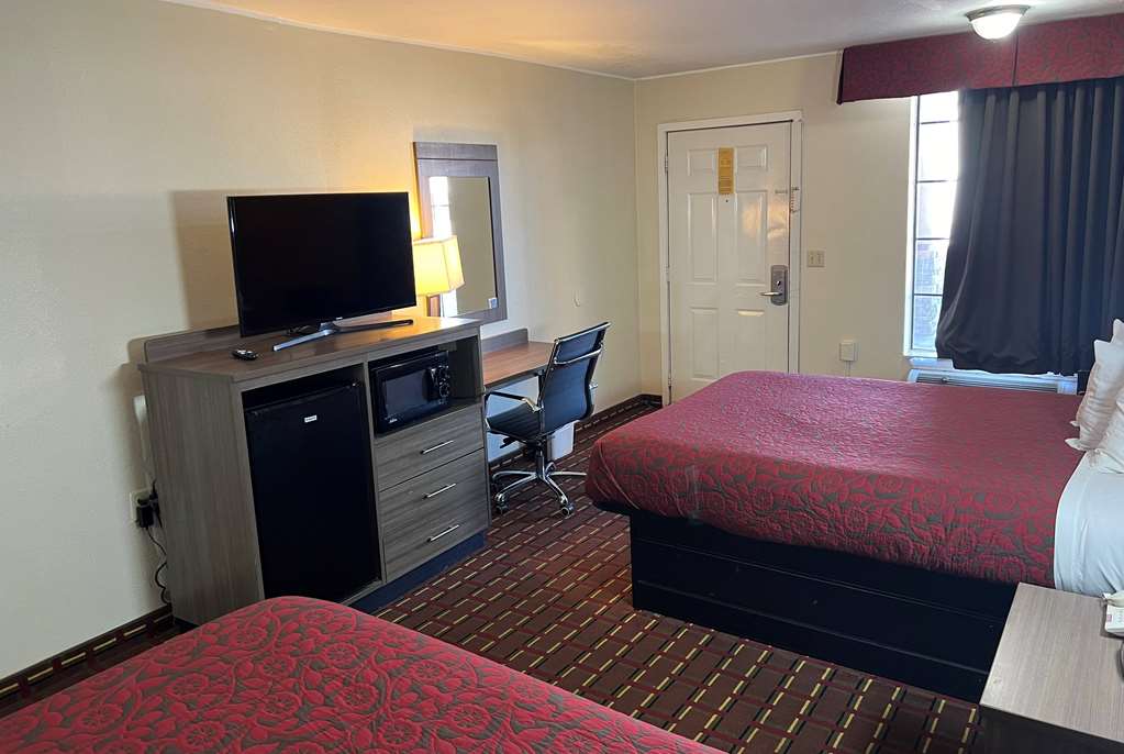 Days Inn by Wyndham El Reno - photo 14