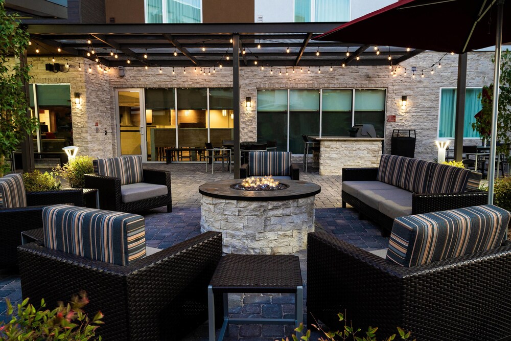 TownePlace Suites By Marriott Las Vegas Stadium District - photo 43
