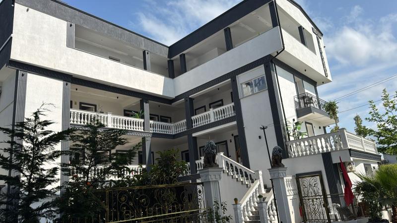 Hotel Vila Aaron in Durres, Albania