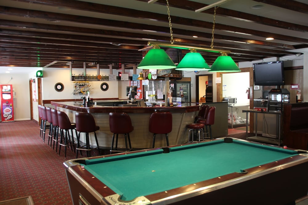 Lake Erie Lodge - photo 19