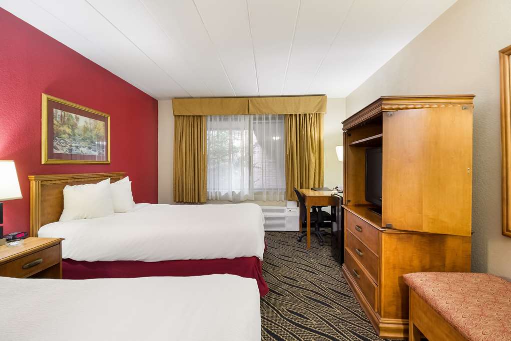 Best Western Braddock Inn - photo 24