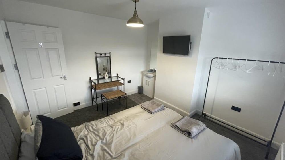House Located Centrally for up to 8 Guests