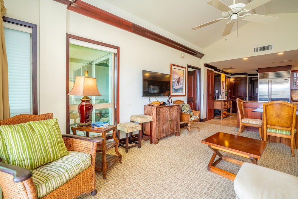 Waipouli Beach Resort E 406 - photo 13