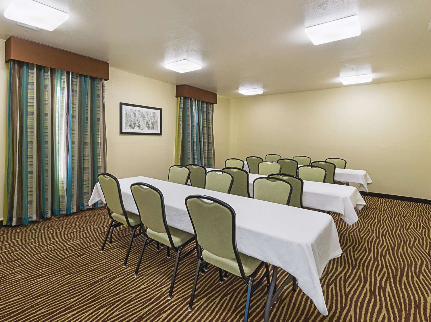 La Quinta Inn & Suites Mathis - photo 26