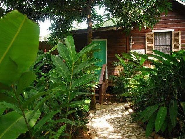 JJ’s Paradise Hotel in Castries, Saint Lucia