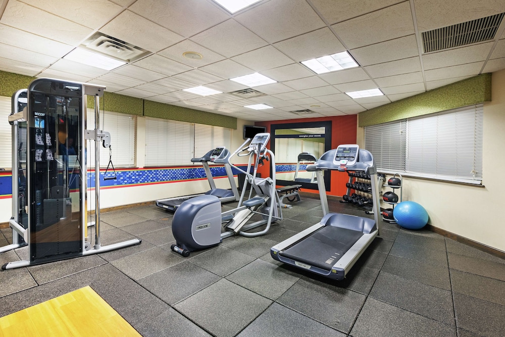 Hampton Inn & Suites Tulsa North Owasso - photo 43