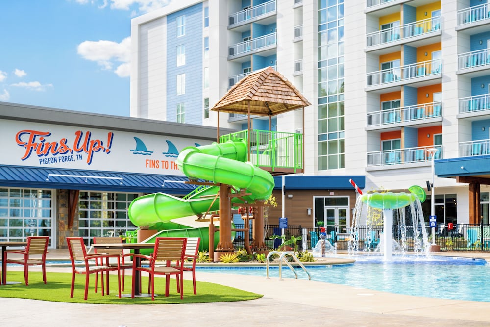 Compass Hotel Pigeon Forge - photo 26