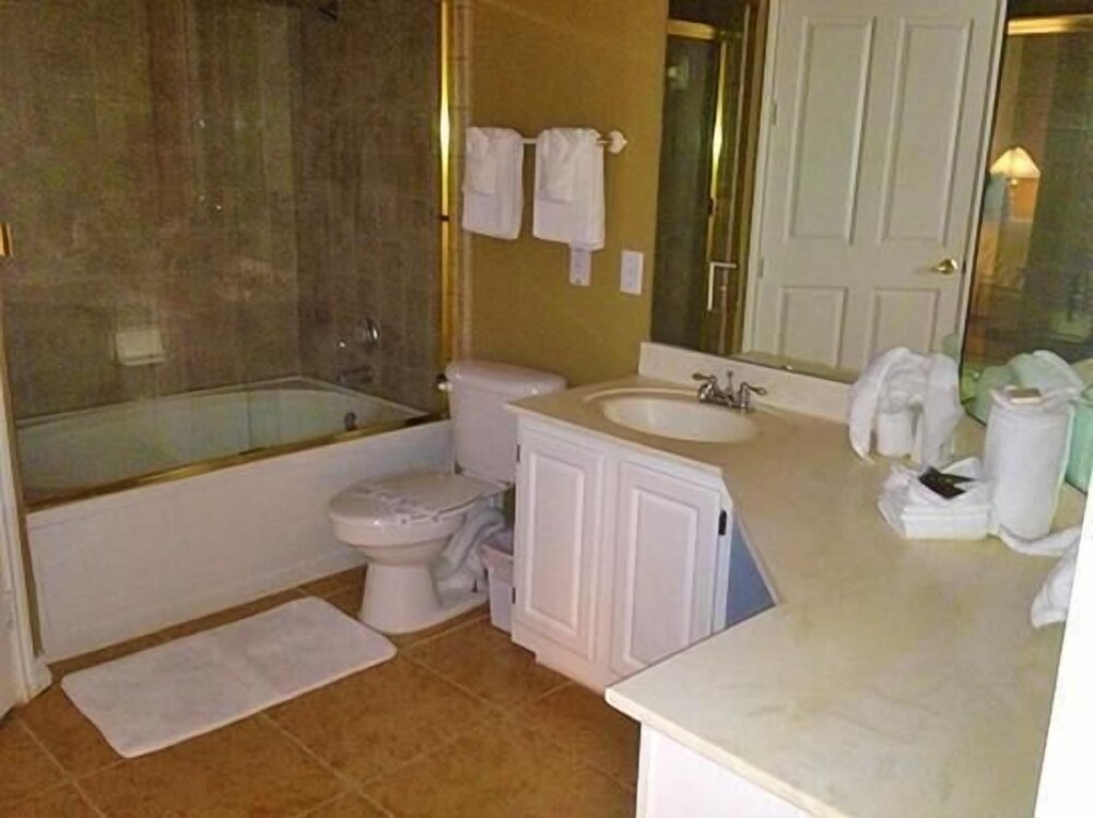 2400 McCue By Sterling Suites - photo 2