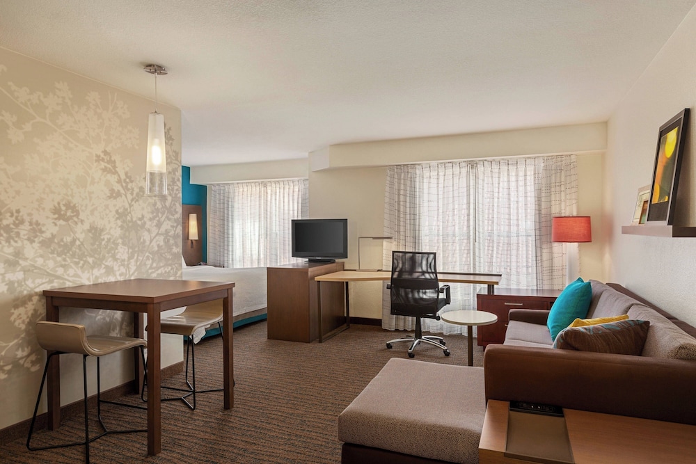 Residence Inn by Marriott Phoenix Chandler Fashion Center - photo 10