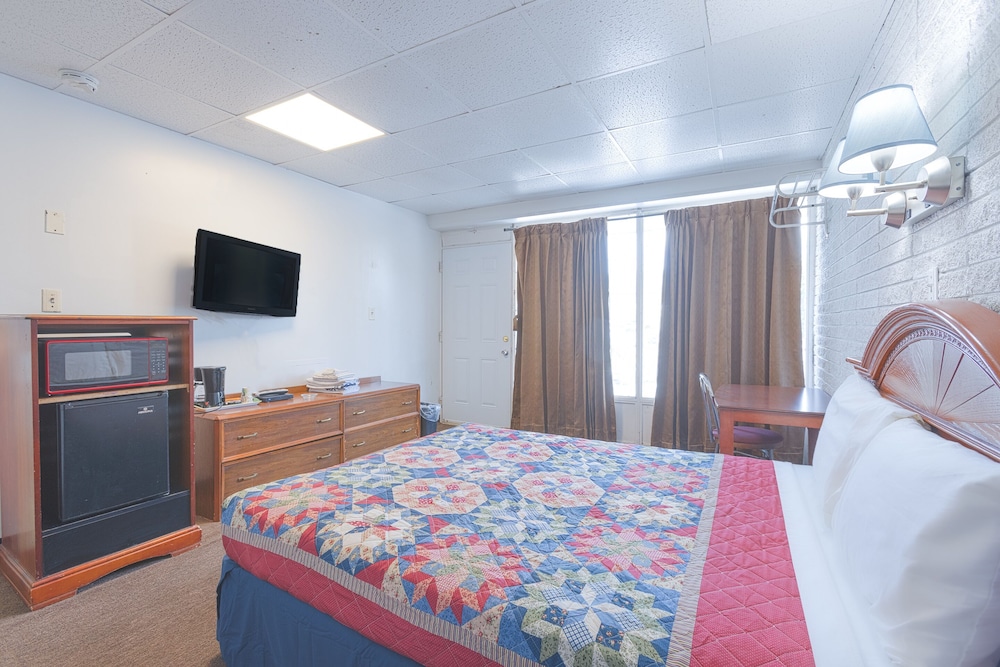 Sonrise Inn Lincoln Hwy By OYO - photo 32
