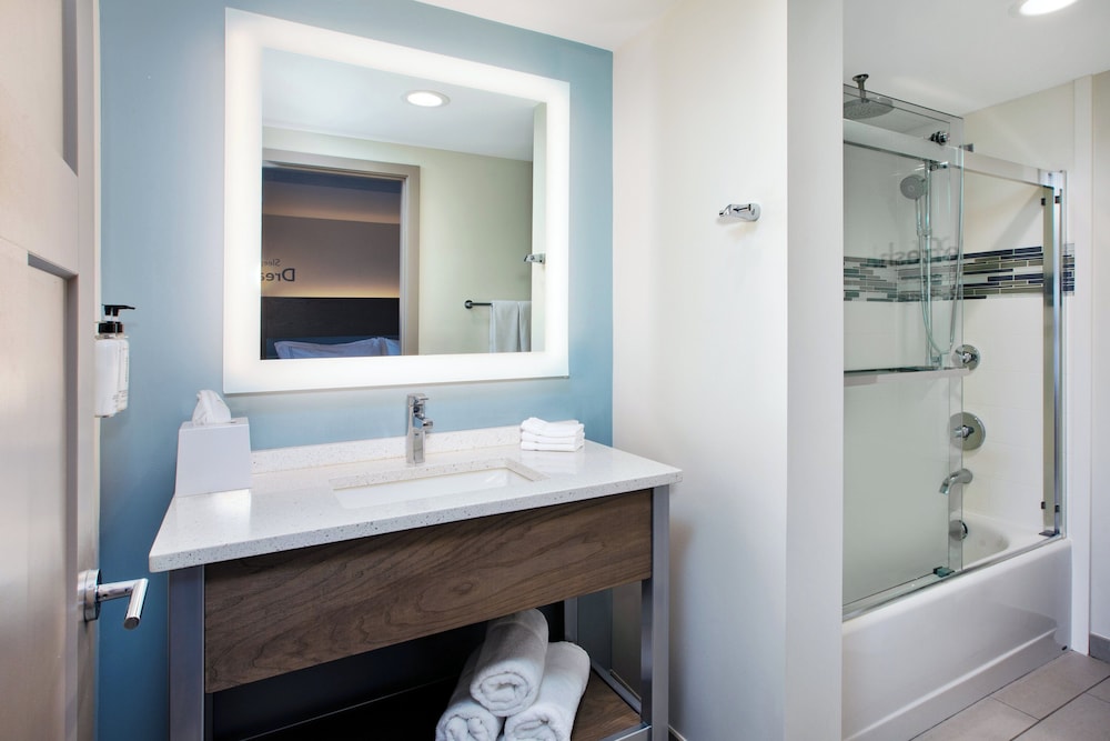 EVEN Hotel Ann Arbor S University Area by IHG - photo 20