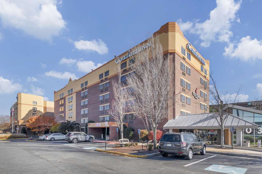 Comfort Inn University Center — hotel in Fairfax