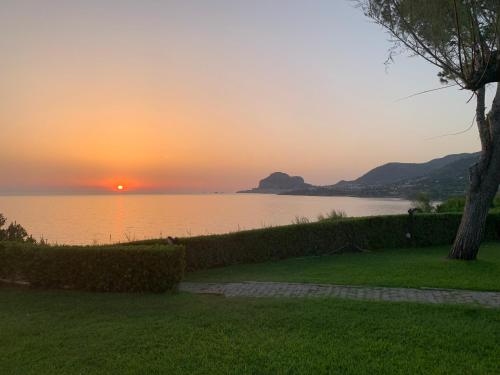 Villa Azzurra — 4-Star Luxury Hotel in Cefalu, Italy