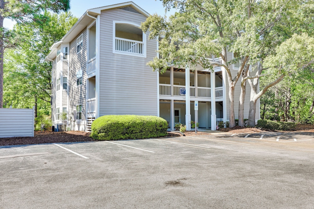 Spring Break in Southport Beach Condo — 4-Star Luxury Hotel in Southport, United States