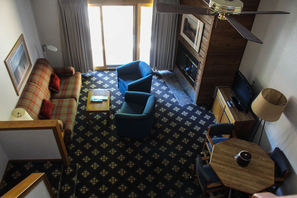 The Highlands at Harbor Springs - photo 61