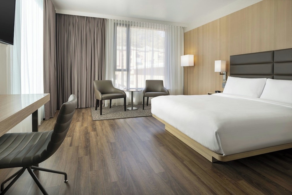 AC Hotel San Rafael Downtown - photo 7