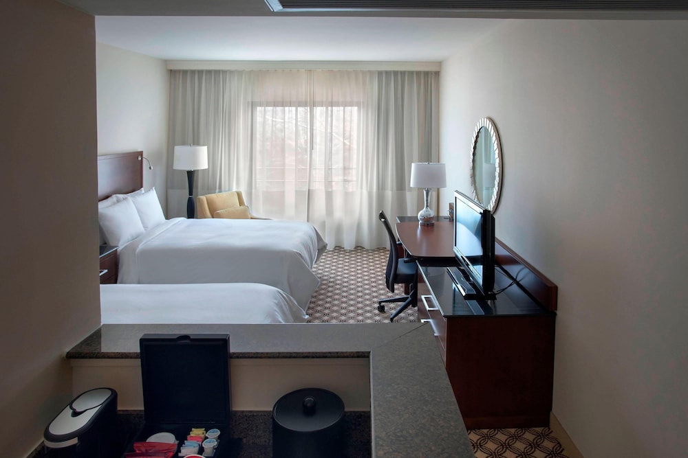 Princeton Marriott at Forrestal - photo 9