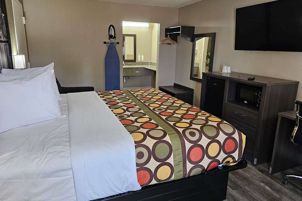 Super 8 By Wyndham Metairie - photo 23
