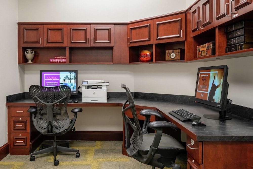 Hilton Garden Inn Morgantown - photo 19