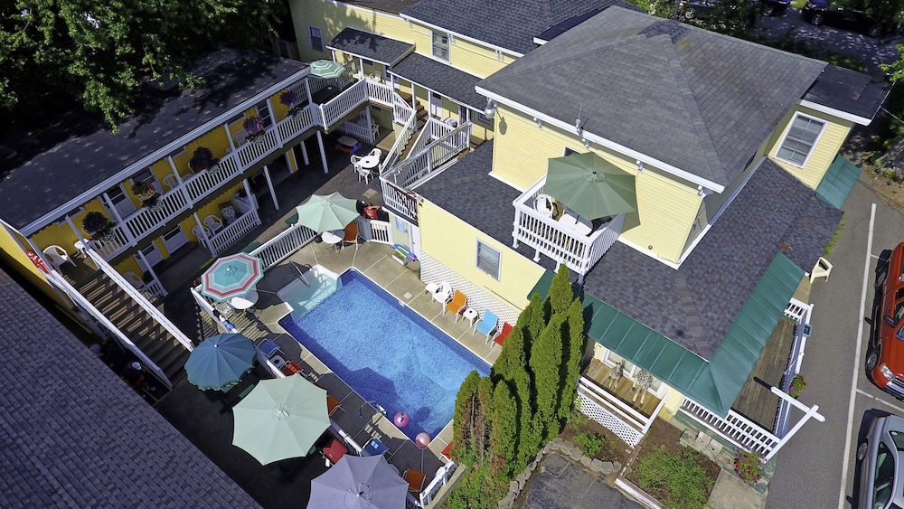 Beach Motel & Suites in Old Orchard Beach, United States