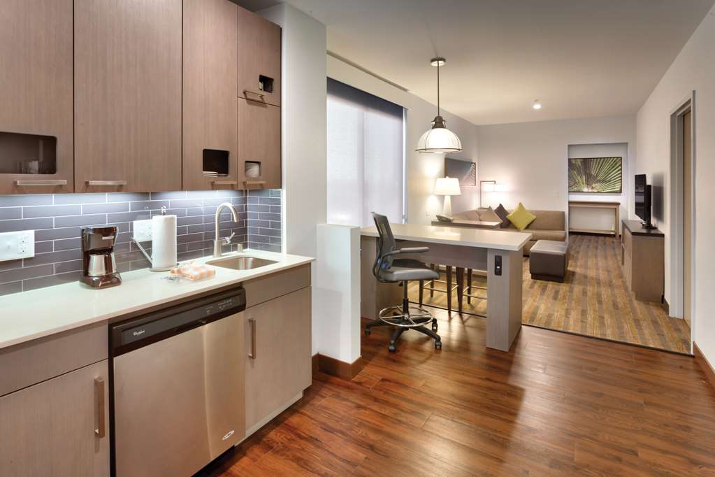 Hyatt House at Anaheim Resort Convention Center - photo 14