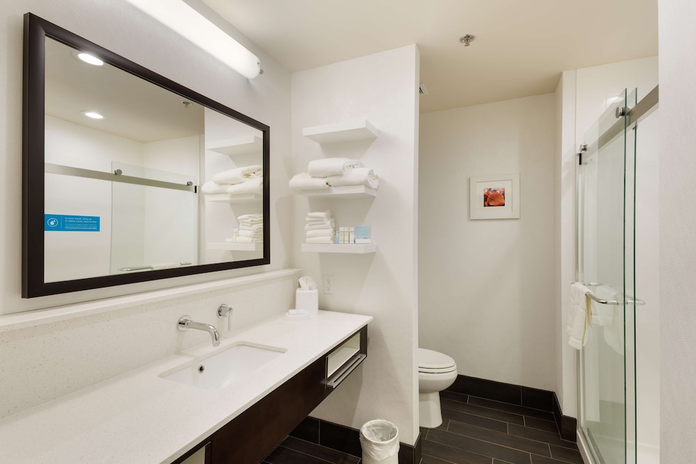 Hampton Inn Morristown I 81 - photo 9