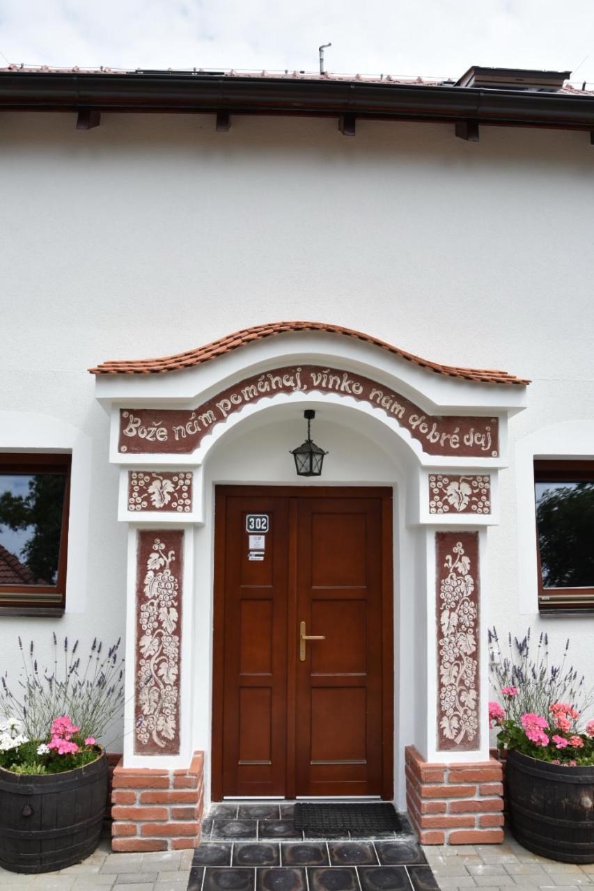 Vinny Sklep U Sevciku in Mutenice, Czech Republic