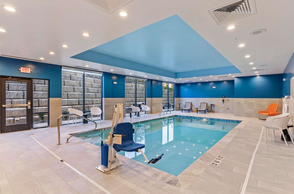 Hampton Inn by Hilton Colorado Springs Northeast - photo 23