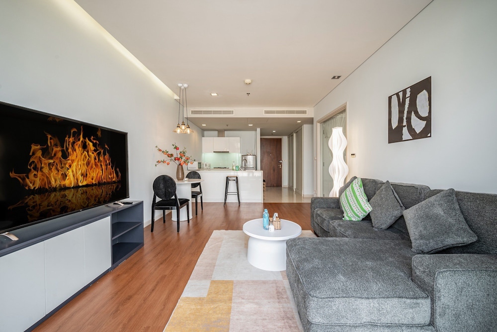 Lux Executive Residence at City Garden by CIRCADIAN — 4-Star Luxury Hotel in Ho Chi Minh City, Vietnam
