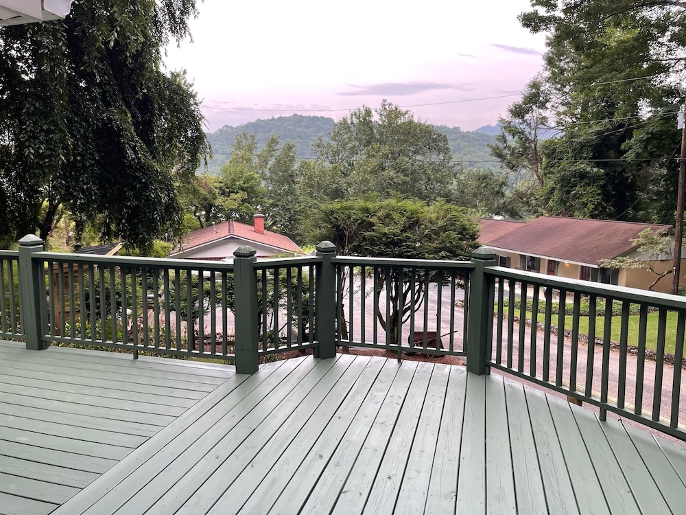 Mountain Aire Cottages & Inn - photo 187