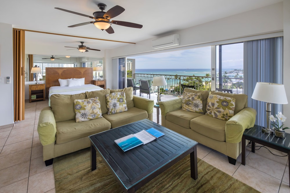 Waikiki Shore By Outrigger - photo 90
