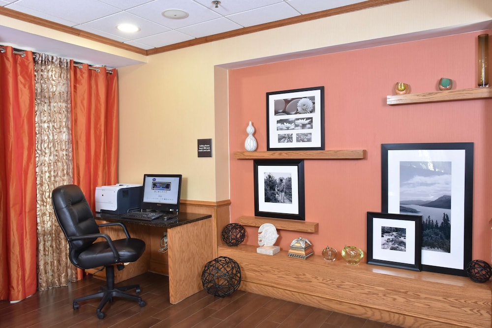 Hampton Inn Stony Creek Petersburg Area - photo 4