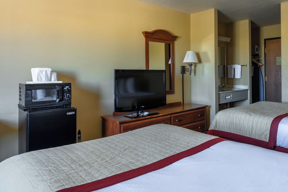 Baymont by Wyndham Pinedale - photo 41