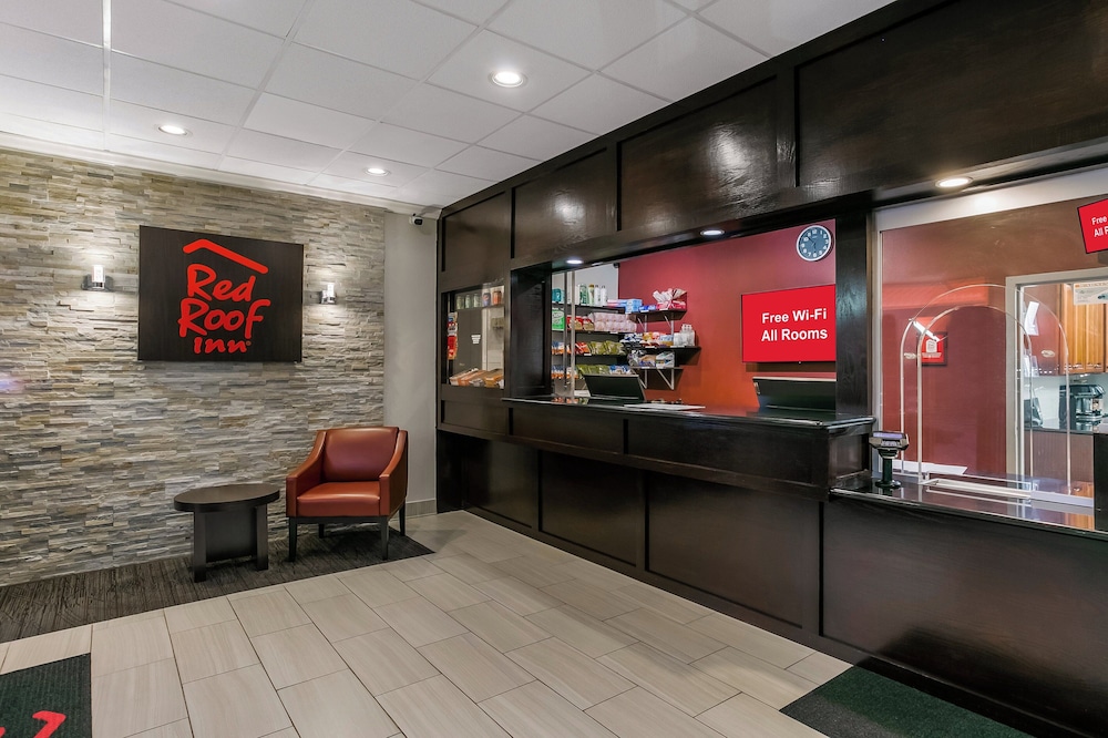 Red Roof Inn Baltimore - photo 4