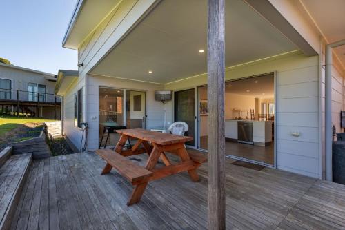 48 Oceanview Drive in Bermagui, Australia