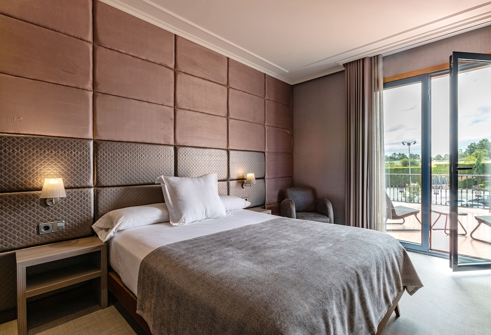 Hotel Alda Carballo — hotel in Carballo