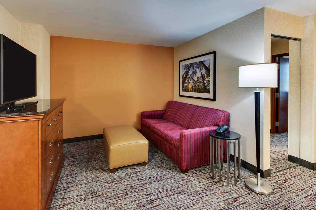 Drury Inn & Suites Meridian - photo 27