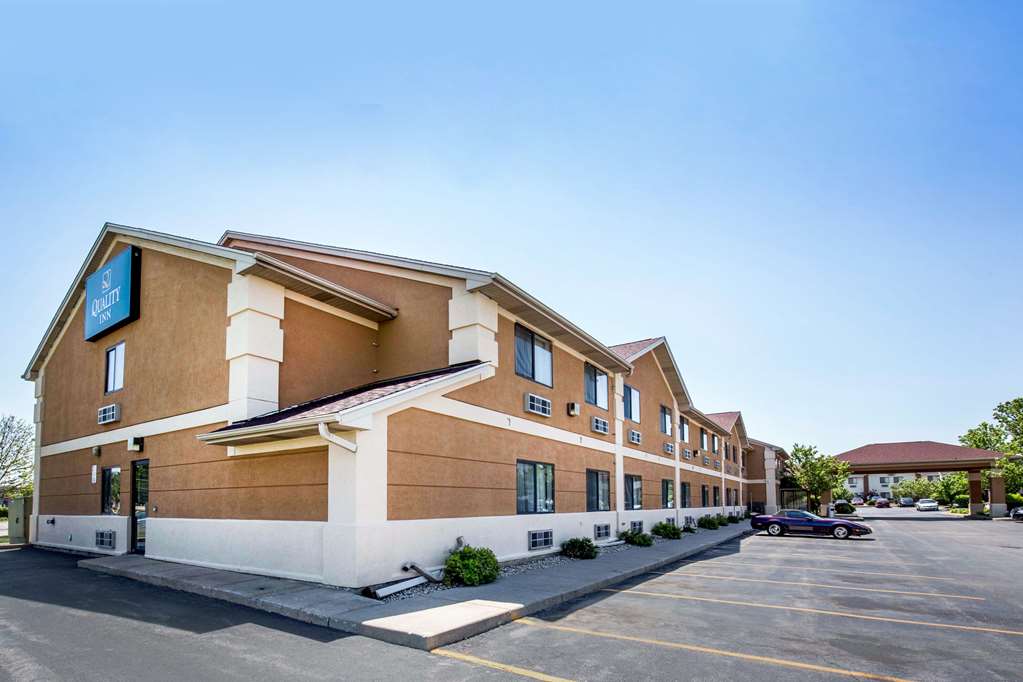 Quality Inn Monee I 57 - last minute hotel in Monee