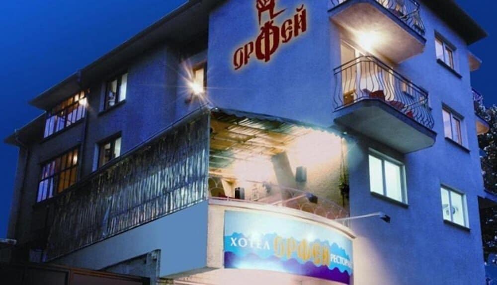 Family Hotel Orfei — Nesebar