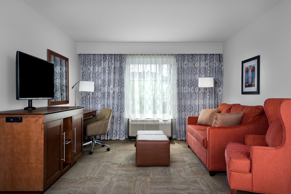 Hampton Inn & Suites Florence Center - photo 24