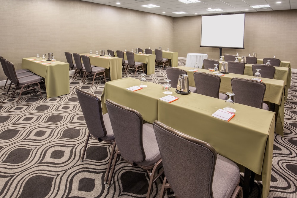 Crowne Plaza Phoenix Airport PHX by IHG - photo 53