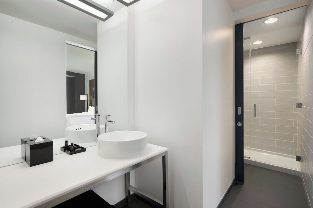 Aloft Greenville Downtown - photo 23