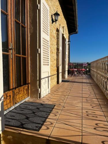 Le Balcon Beaujolais - last minute hotel in Unknown City