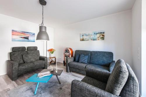 Haus Deichkieker Apartment 1 3 Seeluft — 4-Star Luxury Hotel in Busum, Germany