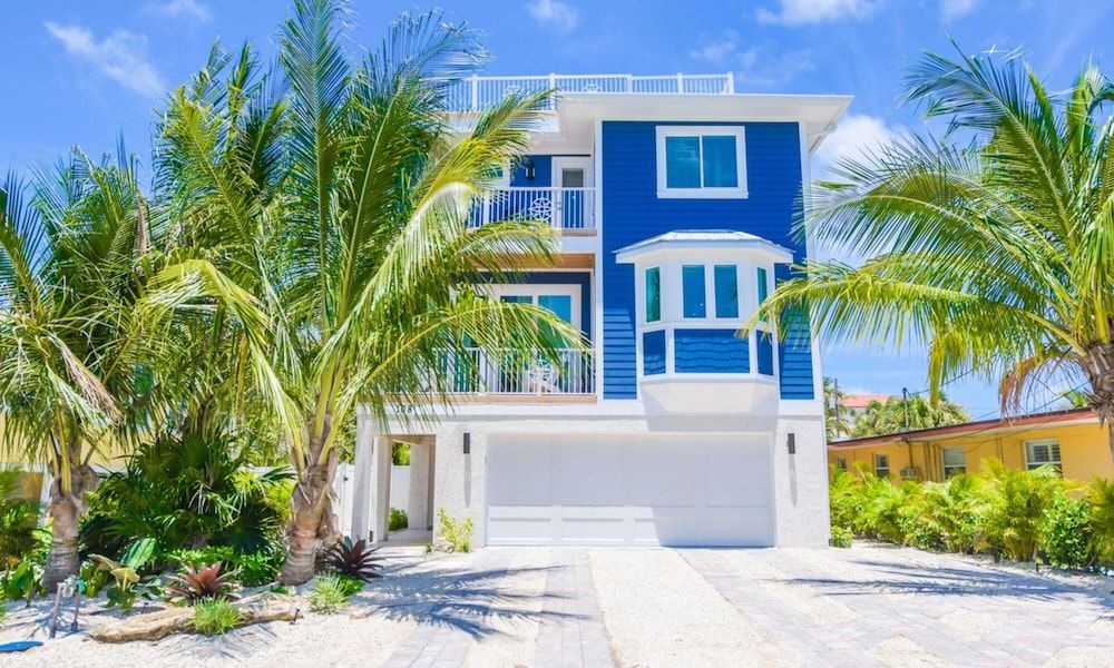 Sea Forever — 4-Star Luxury Hotel in Bradenton Beach, United States